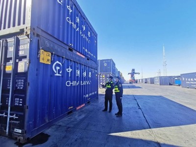 石河子海關全力保障“鐵路快通”中亞班列順利通關，助力國內貿易代理發展